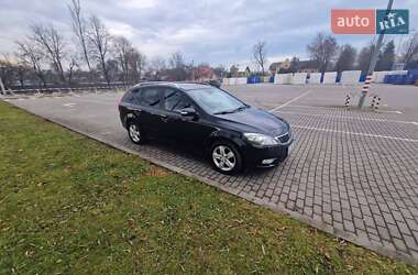 Универсал Kia Ceed 2011 в Коломые