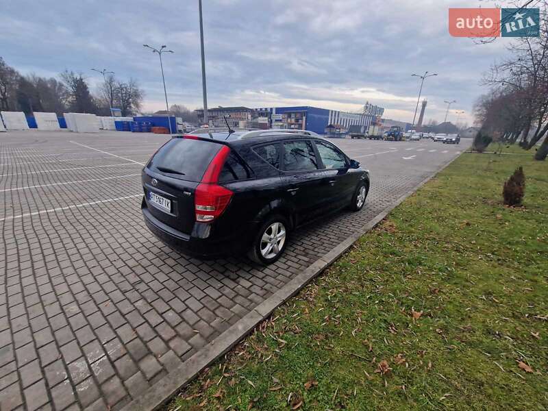 Універсал Kia Ceed 2011 в Коломиї