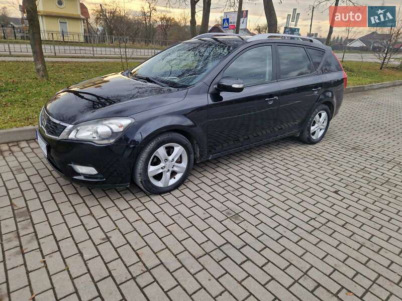 Універсал Kia Ceed 2011 в Коломиї