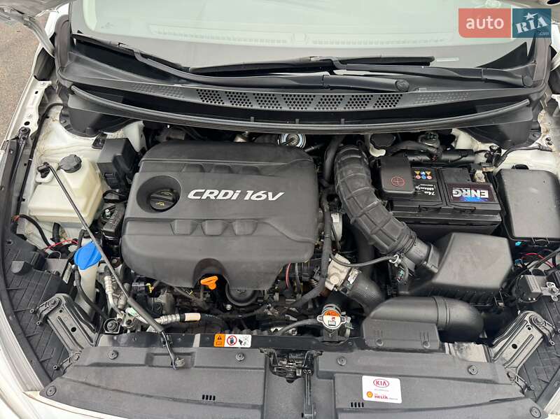 Хетчбек Kia Ceed 2015 в Києві