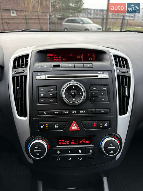 Хэтчбек Kia Ceed 2011 в Белой Церкви