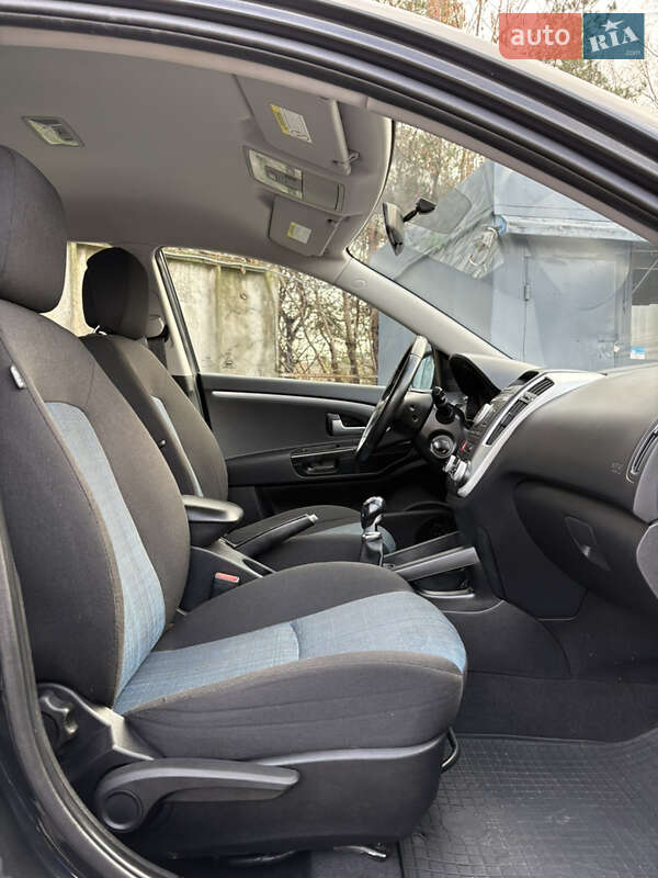 Хэтчбек Kia Ceed 2011 в Белой Церкви