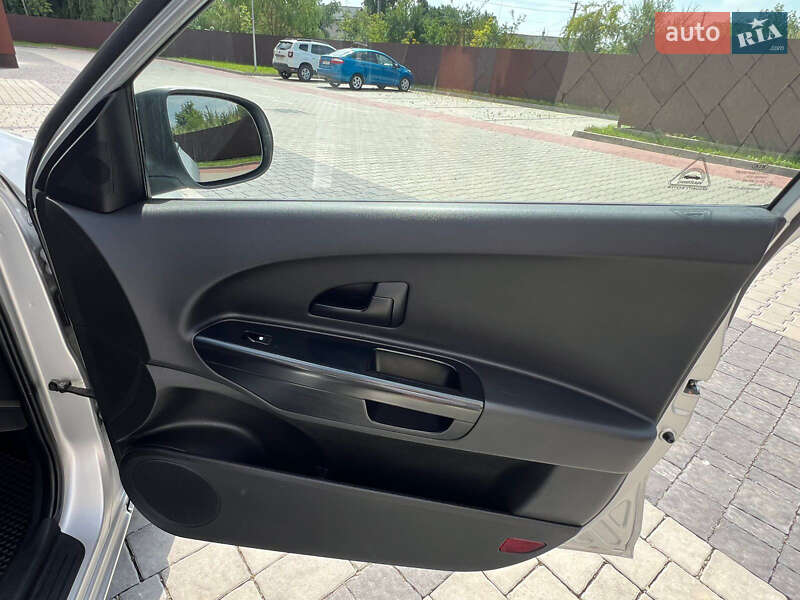 Хетчбек Kia Ceed 2010 в Івано-Франківську