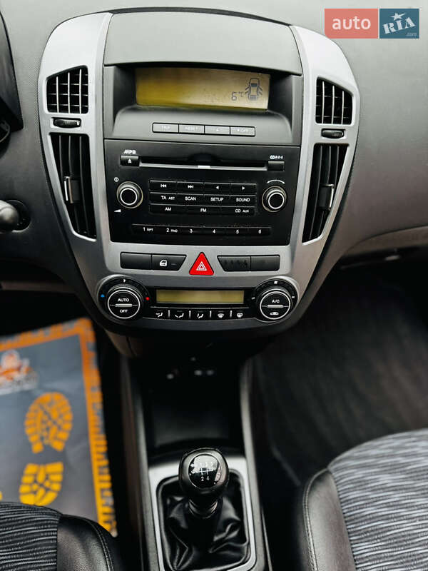 Универсал Kia Ceed 2008 в Здолбунове фото 37 Универсал Kia Ceed 2008 в Здолбунове