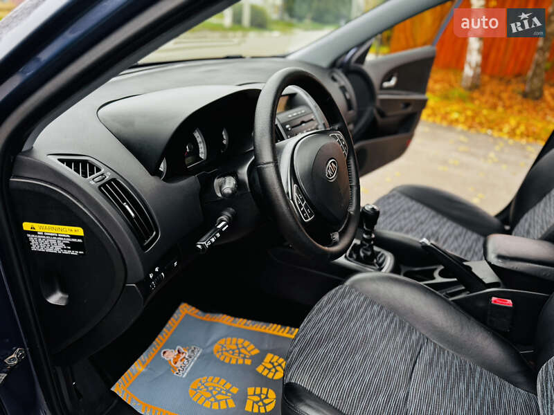 Универсал Kia Ceed 2008 в Здолбунове фото 36 Универсал Kia Ceed 2008 в Здолбунове