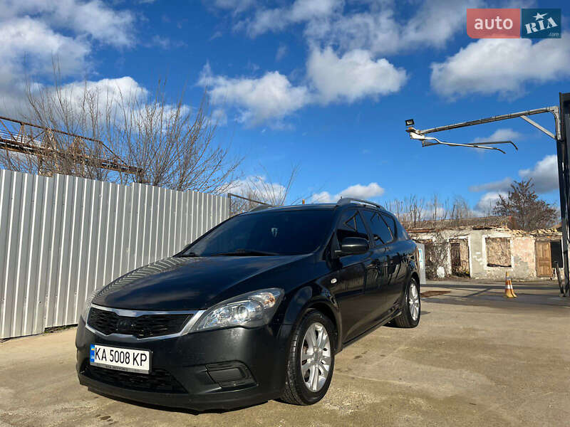 Универсал Kia Ceed 2009 в Николаеве фото 5 Универсал Kia Ceed 2009 в Николаеве