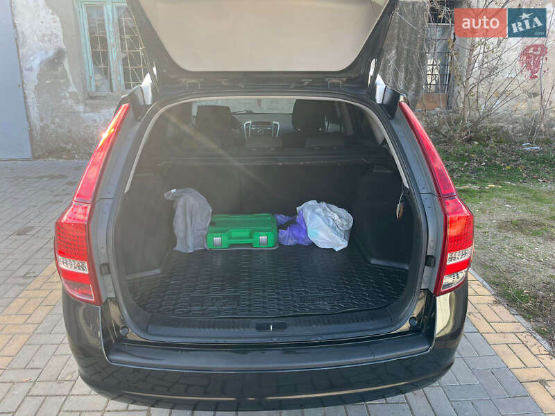 Универсал Kia Ceed 2009 в Николаеве фото 13 Универсал Kia Ceed 2009 в Николаеве