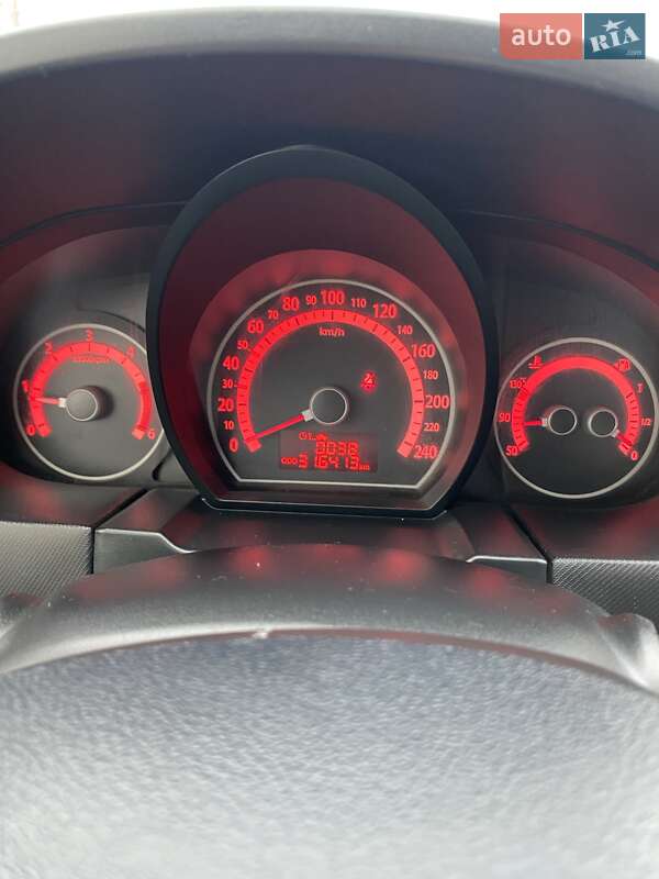 Хетчбек Kia Ceed 2011 в Южноукраїнську фото 23 Хетчбек Kia Ceed 2011 в Южноукраїнську