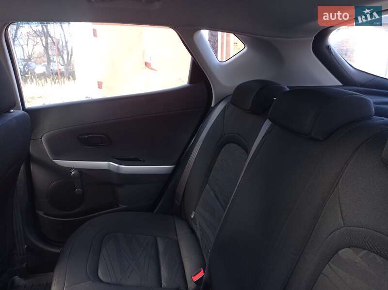 Хэтчбек Kia Ceed 2013 в Кагарлыке фото 13 Хэтчбек Kia Ceed 2013 в Кагарлыке