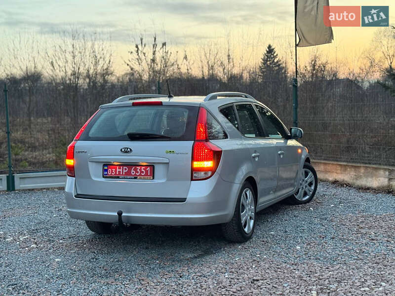 Универсал Kia Ceed 2013 в Дрогобыче фото 36 Универсал Kia Ceed 2013 в Дрогобыче