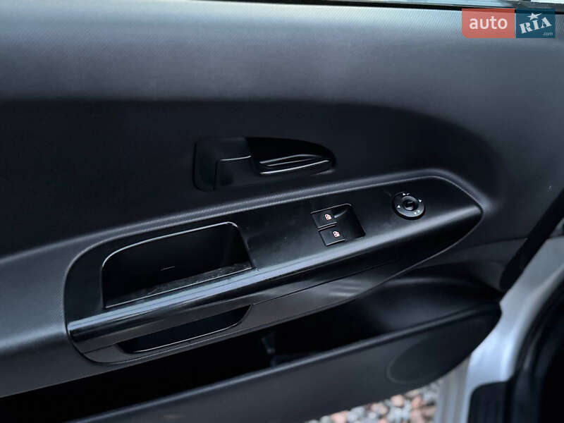 Универсал Kia Ceed 2013 в Дрогобыче фото 81 Универсал Kia Ceed 2013 в Дрогобыче