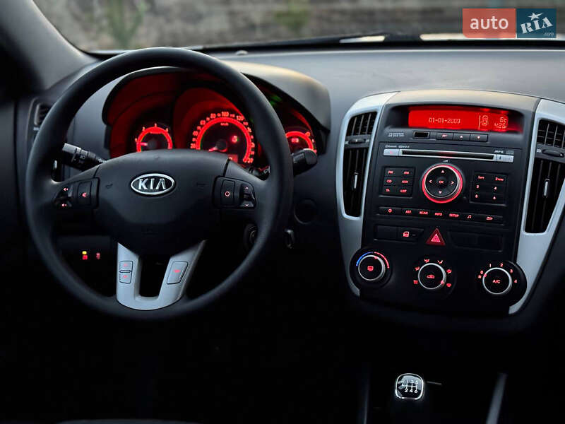 Универсал Kia Ceed 2013 в Дрогобыче фото 87 Универсал Kia Ceed 2013 в Дрогобыче