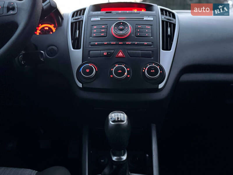 Универсал Kia Ceed 2013 в Дрогобыче фото 92 Универсал Kia Ceed 2013 в Дрогобыче