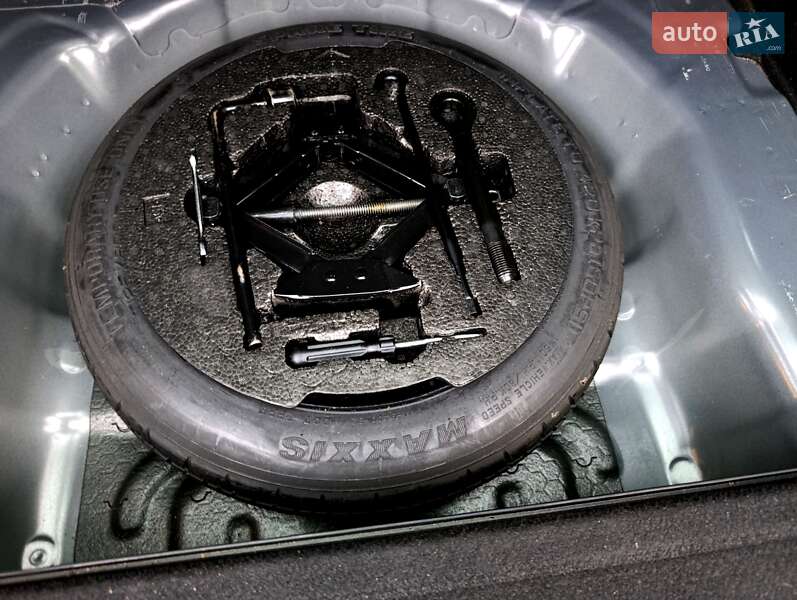 Универсал Kia Ceed 2011 в Луцке