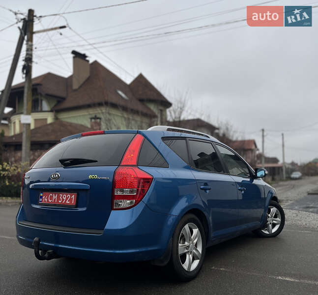 Универсал Kia Ceed 2011 в Житомире