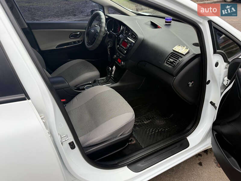 Универсал Kia Ceed 2013 в Харькове