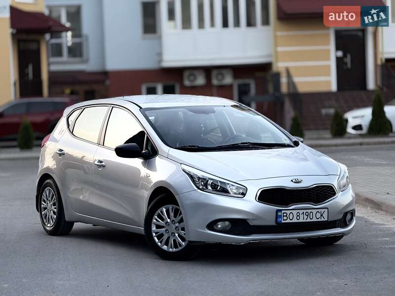 Хэтчбек Kia Ceed 2012 в Тернополе
