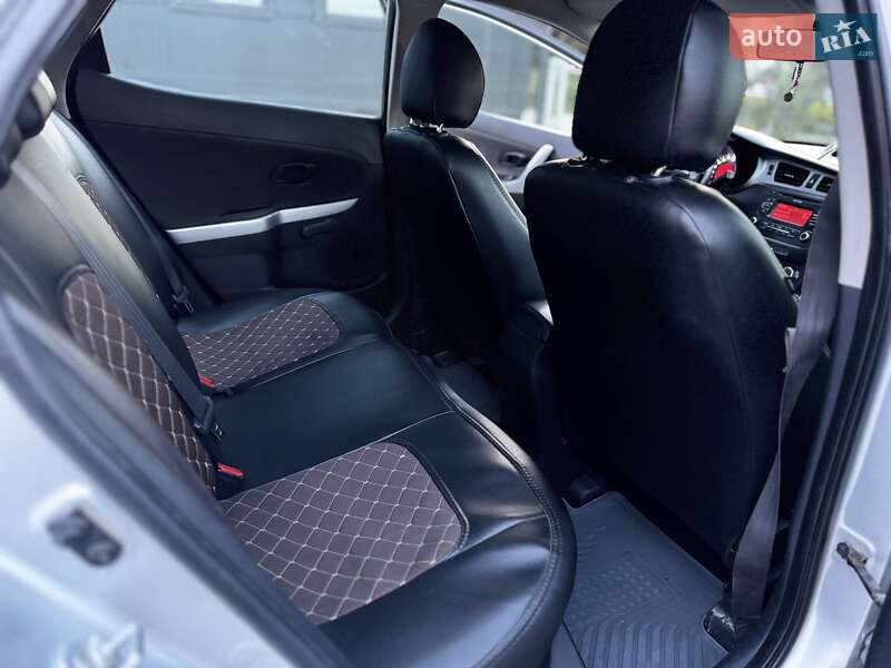 Хэтчбек Kia Ceed 2012 в Тернополе