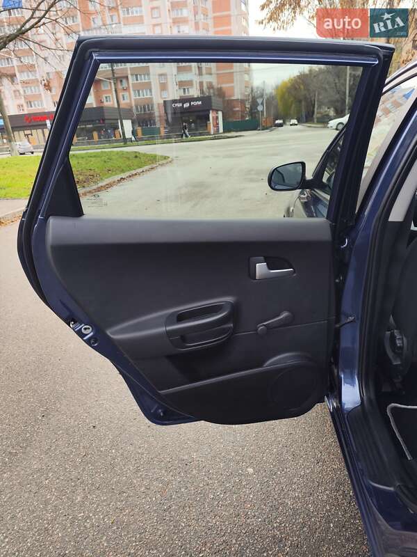 Универсал Kia Ceed 2009 в Белой Церкви фото 39 Универсал Kia Ceed 2009 в Белой Церкви