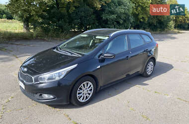 Универсал Kia Ceed 2013 в Сокале