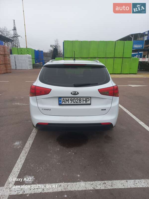 Універсал Kia Ceed 2012 в Житомирі