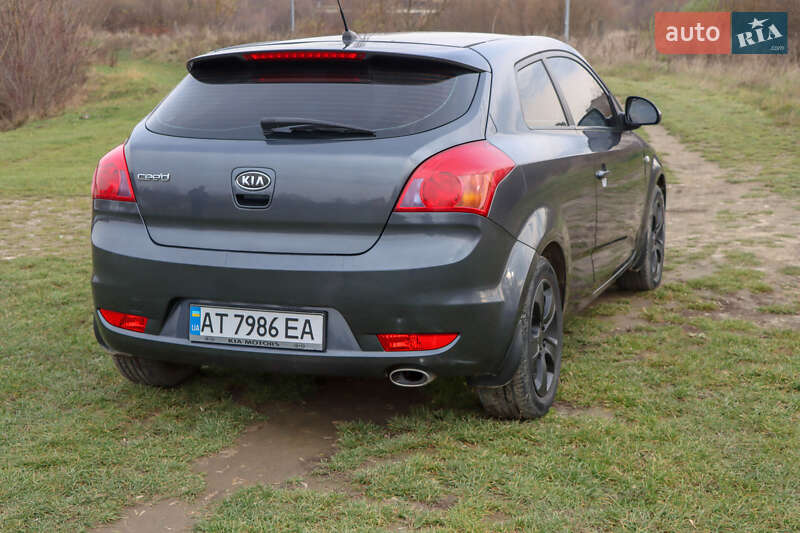 Хэтчбек Kia Ceed 2008 в Ивано-Франковске