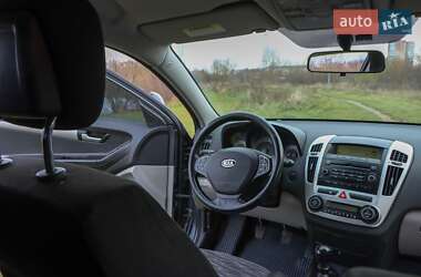 Хэтчбек Kia Ceed 2008 в Ивано-Франковске