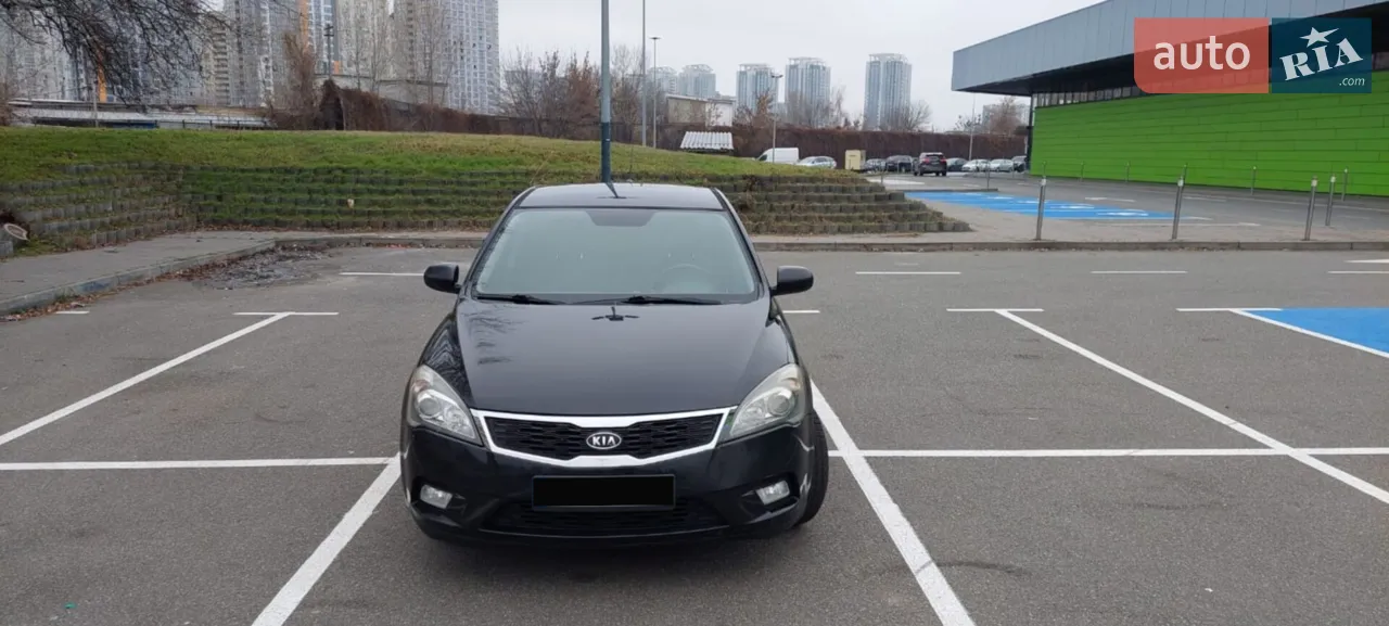 2010 Kia Cee'd - мініатюра 18