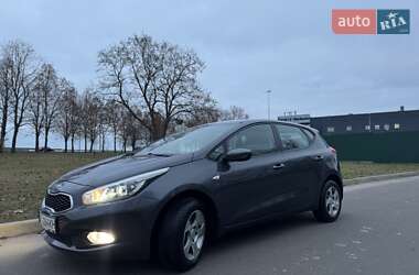 Хэтчбек Kia Ceed 2013 в Киеве