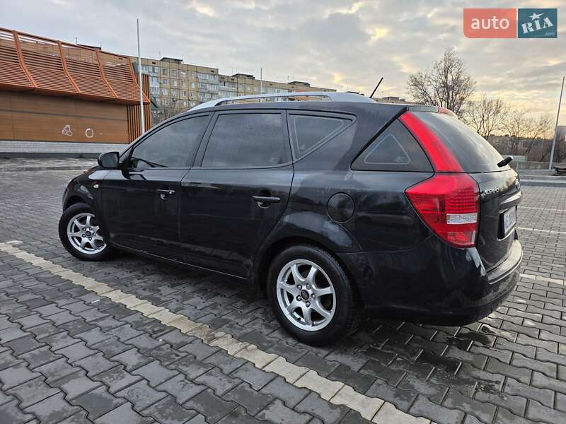 Універсал Kia Ceed 2010 в Кривому Розі