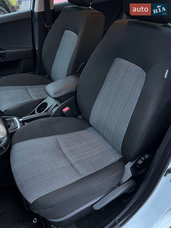 Универсал Kia Ceed 2012 в Харькове