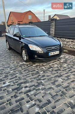 Універсал Kia Ceed 2008 в Рівному