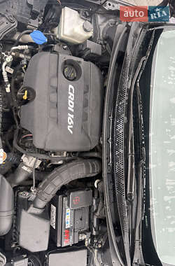 Хэтчбек Kia Ceed 2013 в Мукачево