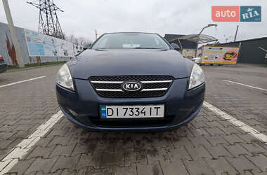 Хэтчбек Kia Ceed 2009 в Черновцах