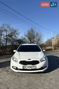 Хэтчбек Kia Ceed 2012 в Львове