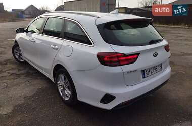 Универсал Kia Ceed 2021 в Звягеле