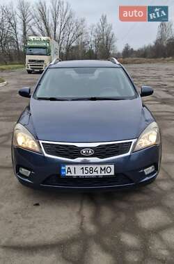 Универсал Kia Ceed 2011 в Киеве