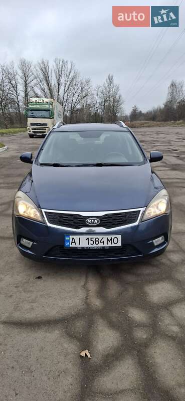 Универсал Kia Ceed 2011 в Киеве