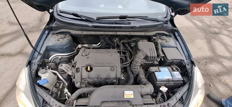 Универсал Kia Ceed 2011 в Киеве