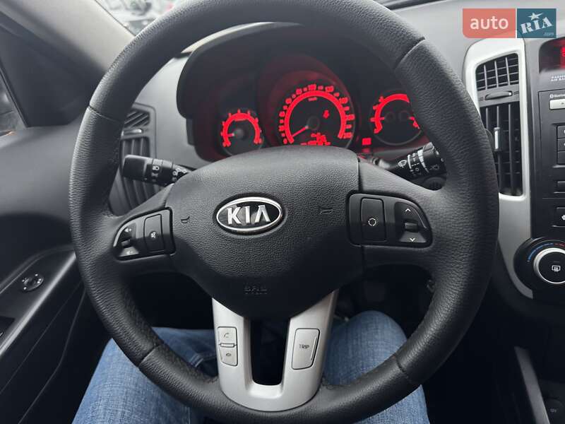 Универсал Kia Ceed 2009 в Виннице фото 26 Универсал Kia Ceed 2009 в Виннице