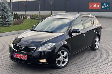 Универсал Kia Ceed 2011 в Луцке