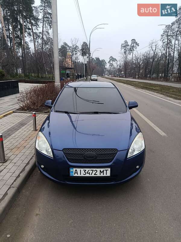 Хетчбек Kia Ceed 2008 в Києві