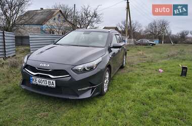 Универсал Kia Ceed 2023 в Днепре