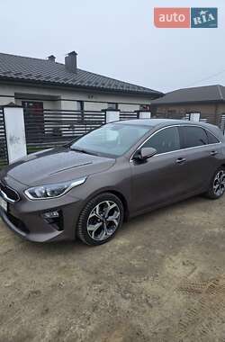 Хетчбек Kia Ceed 2019 в Сарнах