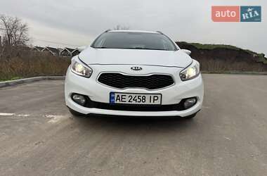 Універсал Kia Ceed 2013 в Дніпрі