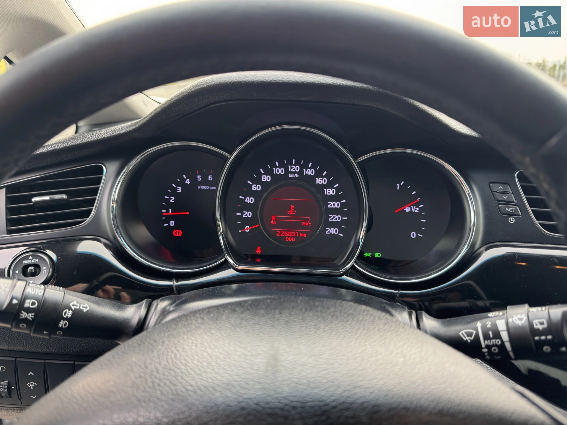 Kia Ceed 2013 VIN U5YHN816AEL055888 фото оголошення 20 з 31
