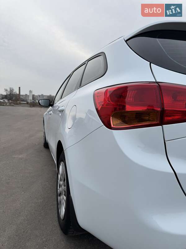 Универсал Kia Ceed 2013 в Днепре фото 16 Универсал Kia Ceed 2013 в Днепре
