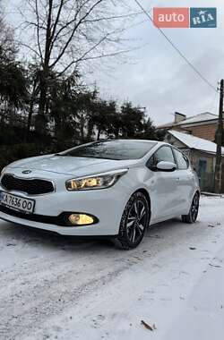 Хэтчбек Kia Ceed 2015 в Киеве