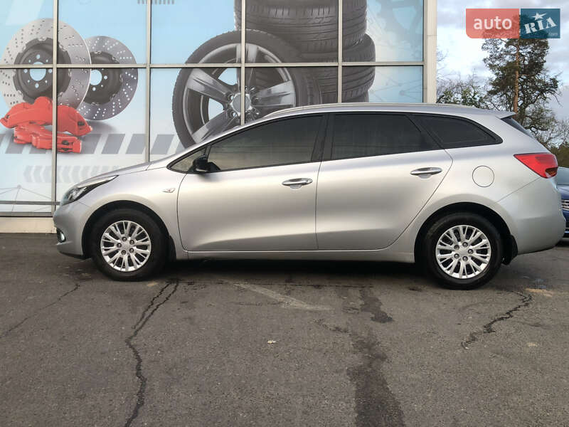 Универсал Kia Ceed 2012 в Киеве