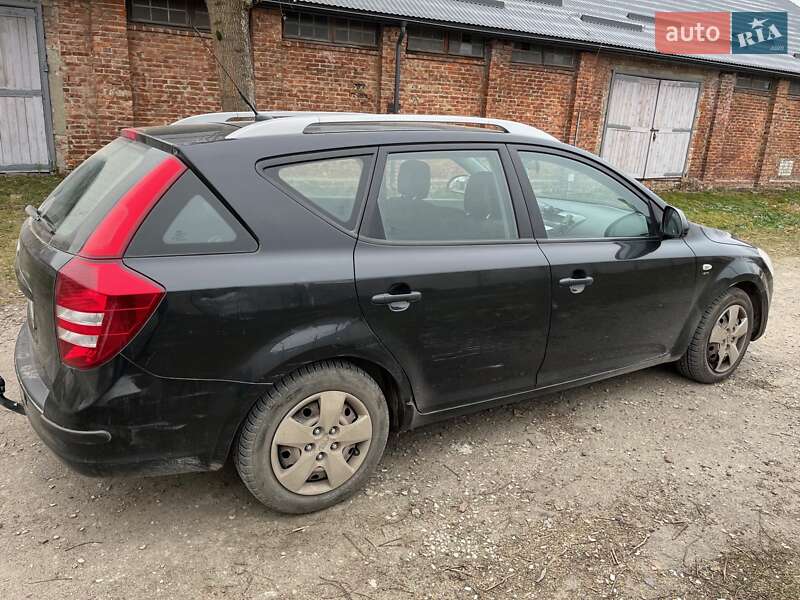 Универсал Kia Ceed 2009 в Львове